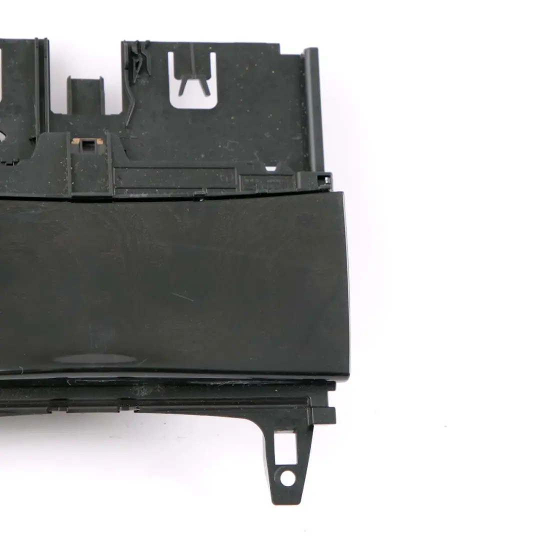 Mercedes W204 W212 Console Centrale Cendrier Allume-Cigare Bois - SKU A2046801350-1 - Numéro de pièce A2046801350