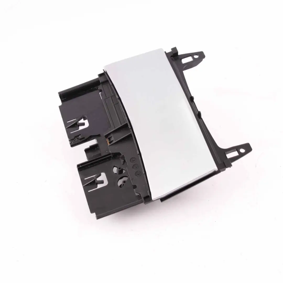 Console Centrale Posacenere Accendino Coperchio per Mercedes W204 W212 con numero di parte A2046801350 Mercedes W204 W212 Console Centrale Posacenere Accendino Coperchio - SKU A2046801350-2 - Numero di parte A2046801350