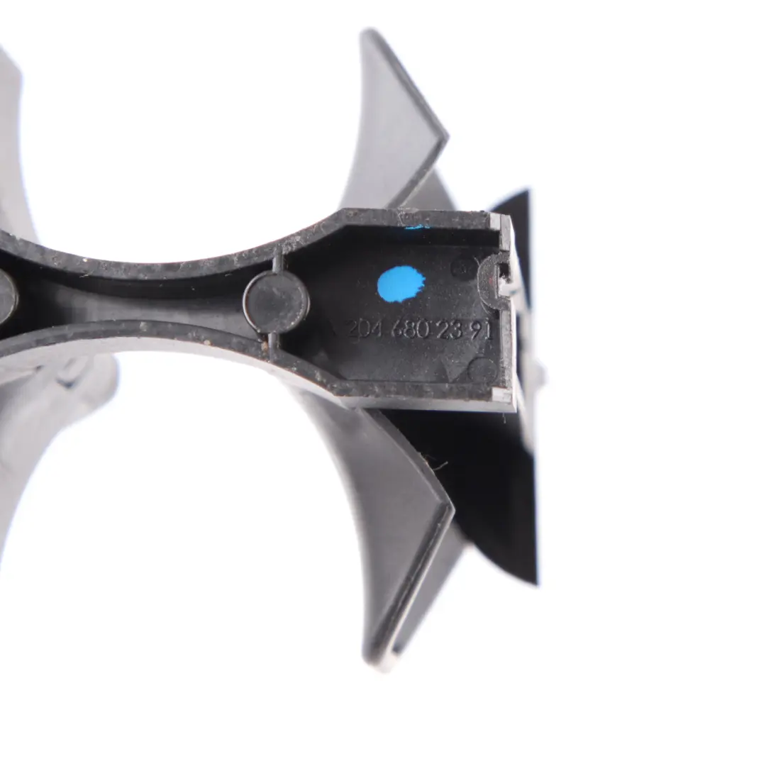 Mittel Konsole Getränke Halter Trennwand Einsatz für Mercedes W204 mit Teilenummer A2046802391 Mercedes W204 Mittel Konsole Getränke Halter Trennwand Einsatz - SKU A2046802391 - Teilenummer A2046802391