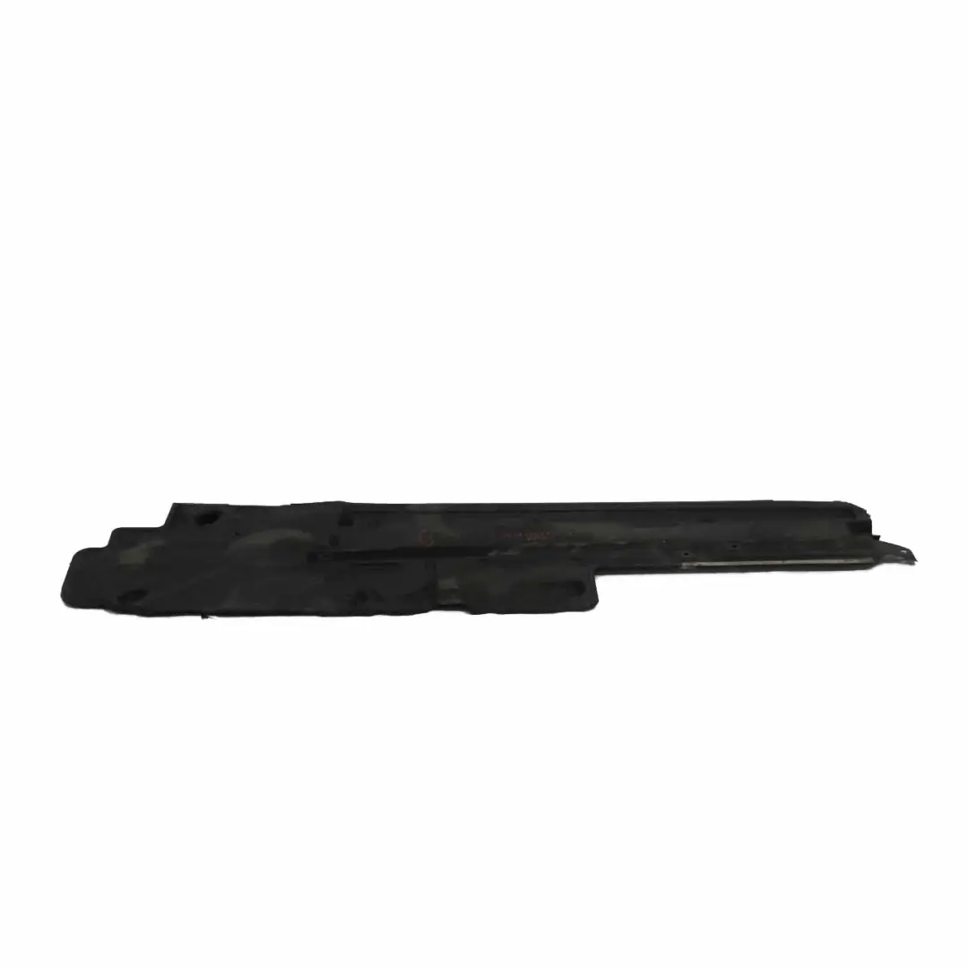 Mercedes W204 Osłona Podwozia Prawa - SKU A2046804700-1 - Numer Części A2046804700