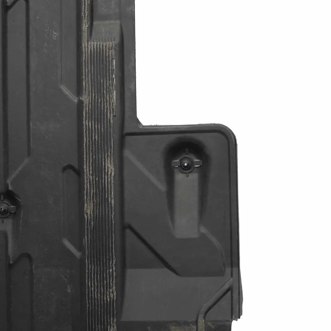 Mercedes W204 Panneau de soubassement droit Protection - SKU A2046804800 - Numéro de pièce A2046804800