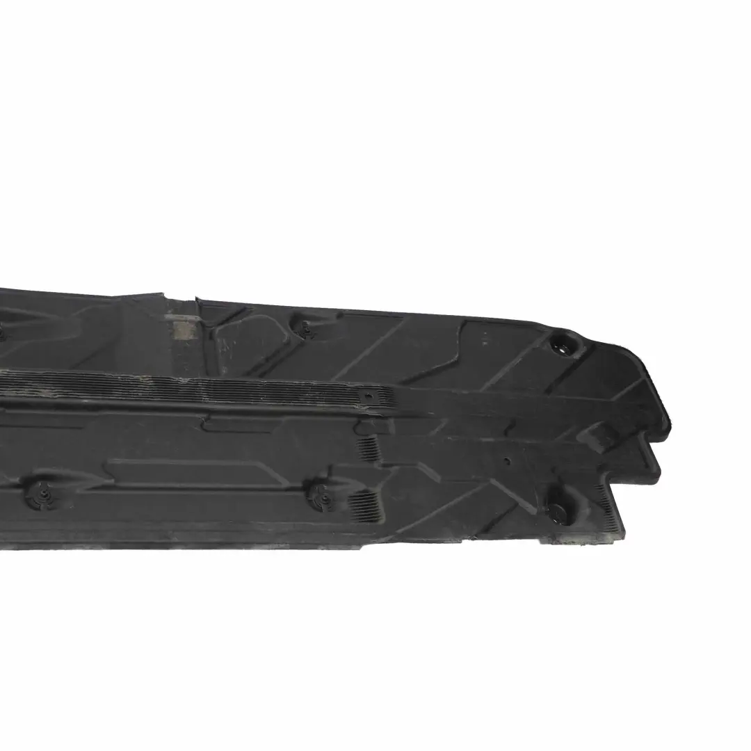 Mercedes W204 Osłona Podwozia Prawa - SKU A2046804800 - Numer Części A2046804800