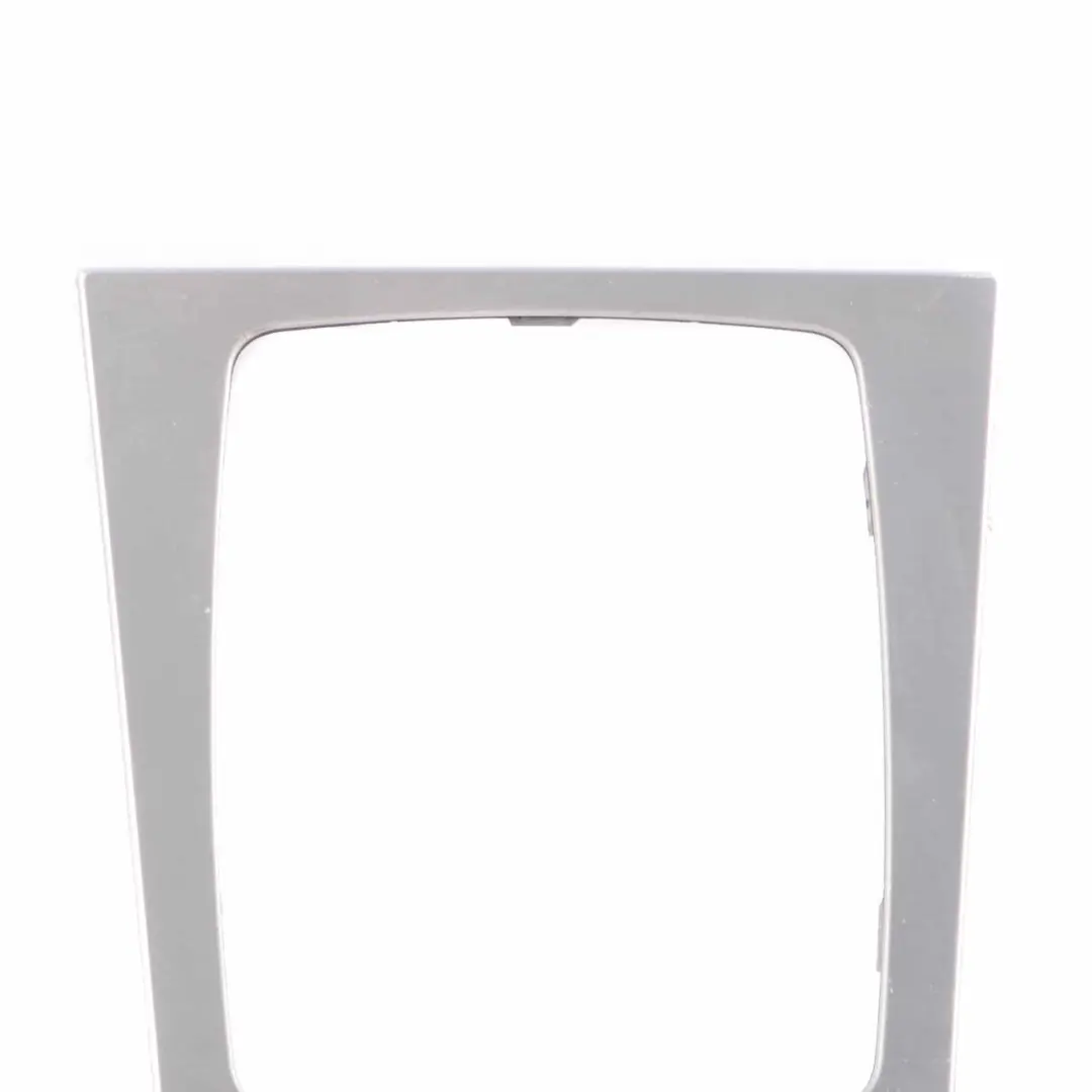 Mercedes W204 Ramka Lewarka Zmiany Biegów A2046803408 - SKU A2046807208 - Numer Części A2046807208