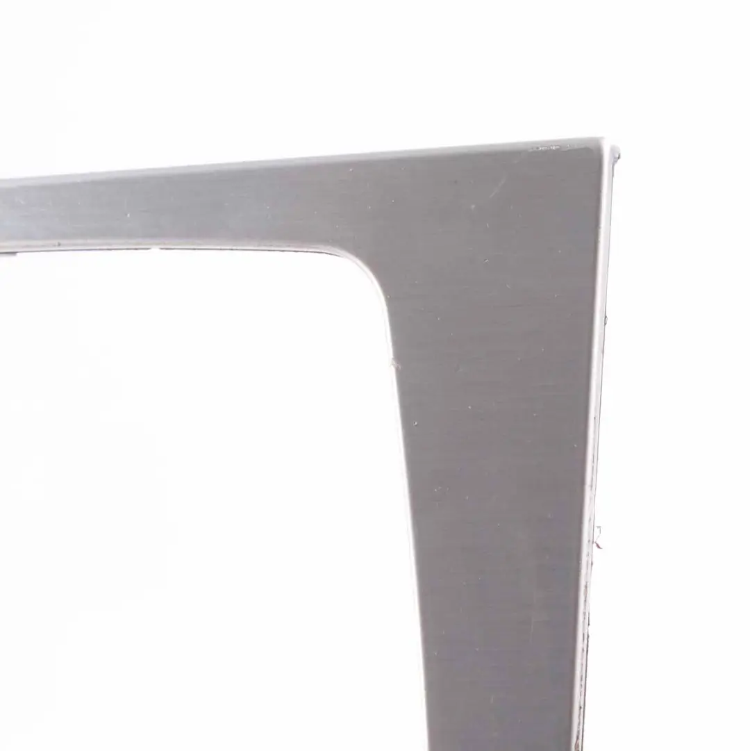 Couvercle de levier de vitesse aluminium A2046803408 pour Mercedes W204 à propos du numéro de pièce A2046807208 Mercedes W204 Couvercle de levier de vitesse aluminium A2046803408 - SKU A2046807208 - Numéro de pièce A2046807208