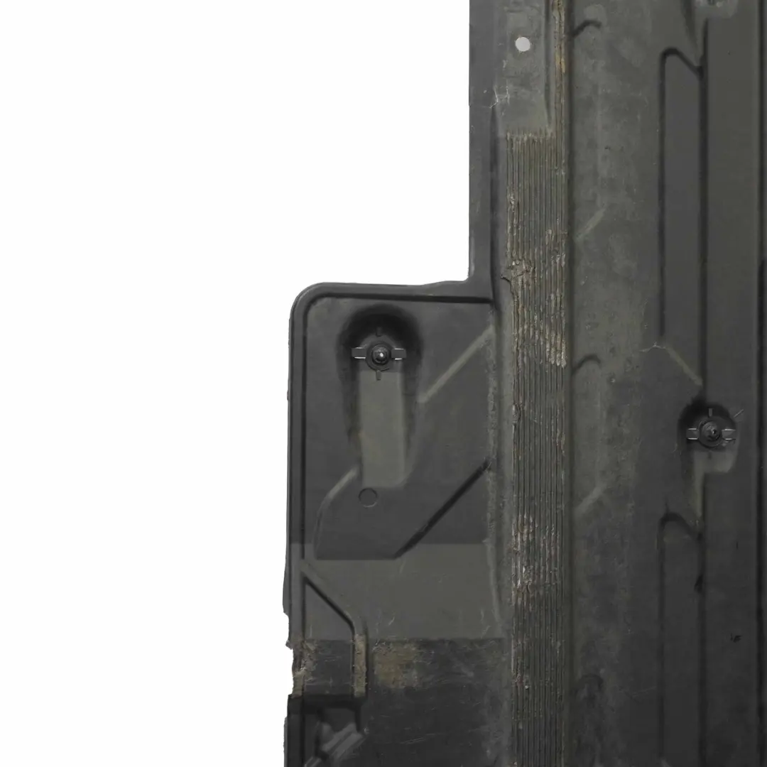 Panel Debajo Del Piso Izquierdo Escudo De Debajo para Mercedes W204 con número de pieza A2046807808 Mercedes W204 Panel Debajo Del Piso Izquierdo Escudo De Debajo - SKU A2046807808-2 - Número de pieza A2046807808