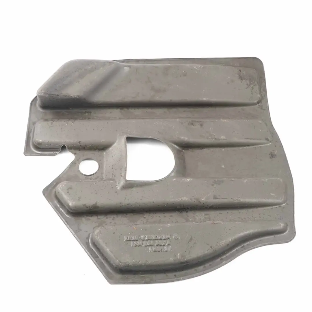 Mercedes W176 Kofferraum Isolierung Heck Rad Schaumstoff Abdeckung A1766820141 - SKU A2046821500 - Teilenummer A2046821500