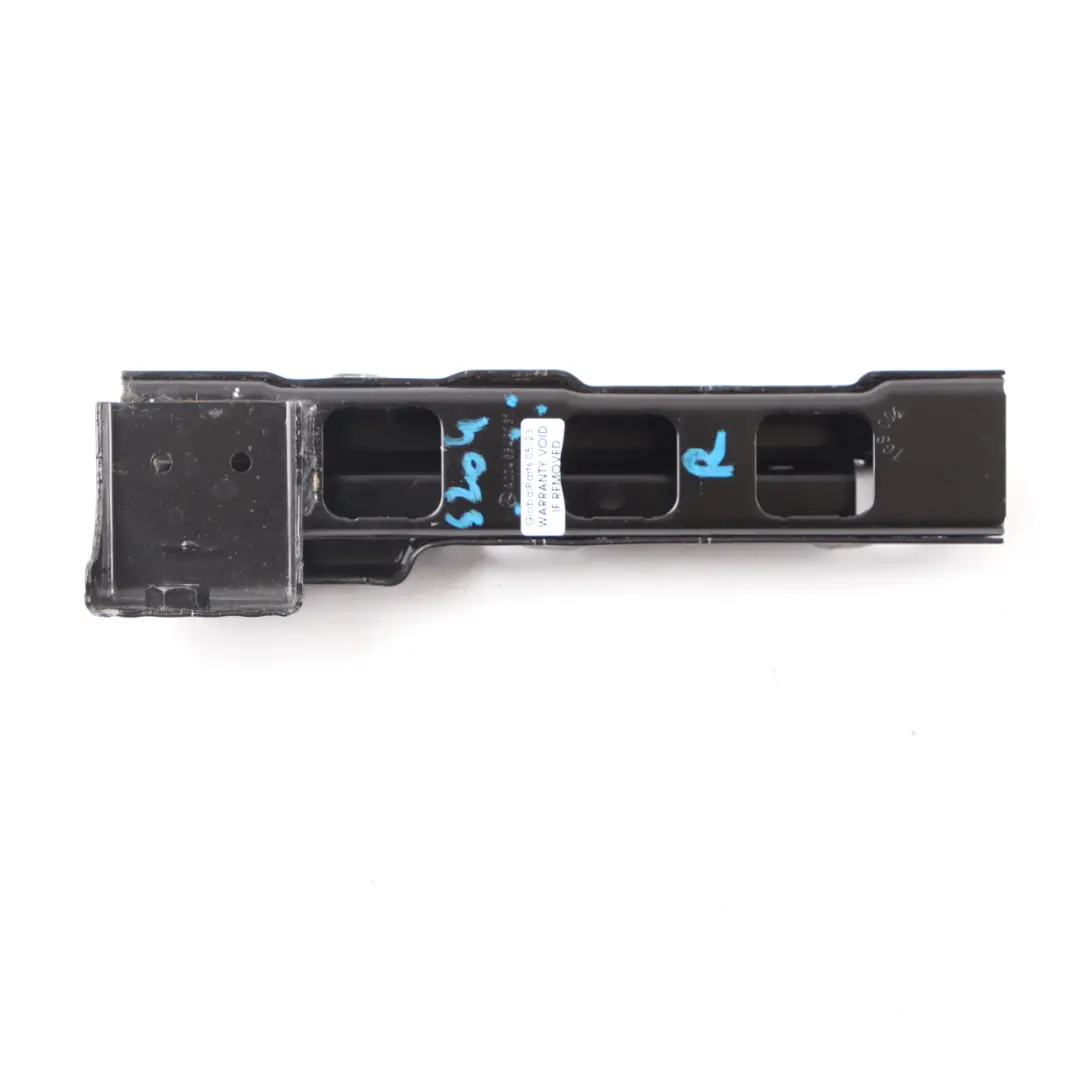 Mercedes S204 Support Plancher Coffre Compartiment Droit - SKU A2046840231 - Numéro de pièce A2046840231