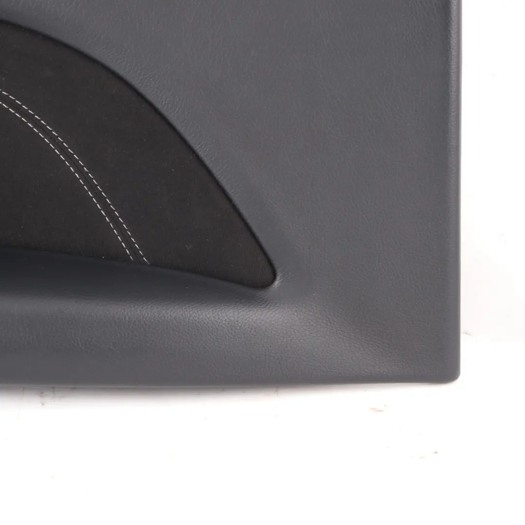 Türkarte hinten links Verkleidung Abdeckung Schwarz für Mercedes W204 Coupe mit Teilenummer A2046900153 Mercedes W204 Coupe Türkarte hinten links Verkleidung Abdeckung Schwarz - SKU A2046900153 - Teilenummer A2046900153