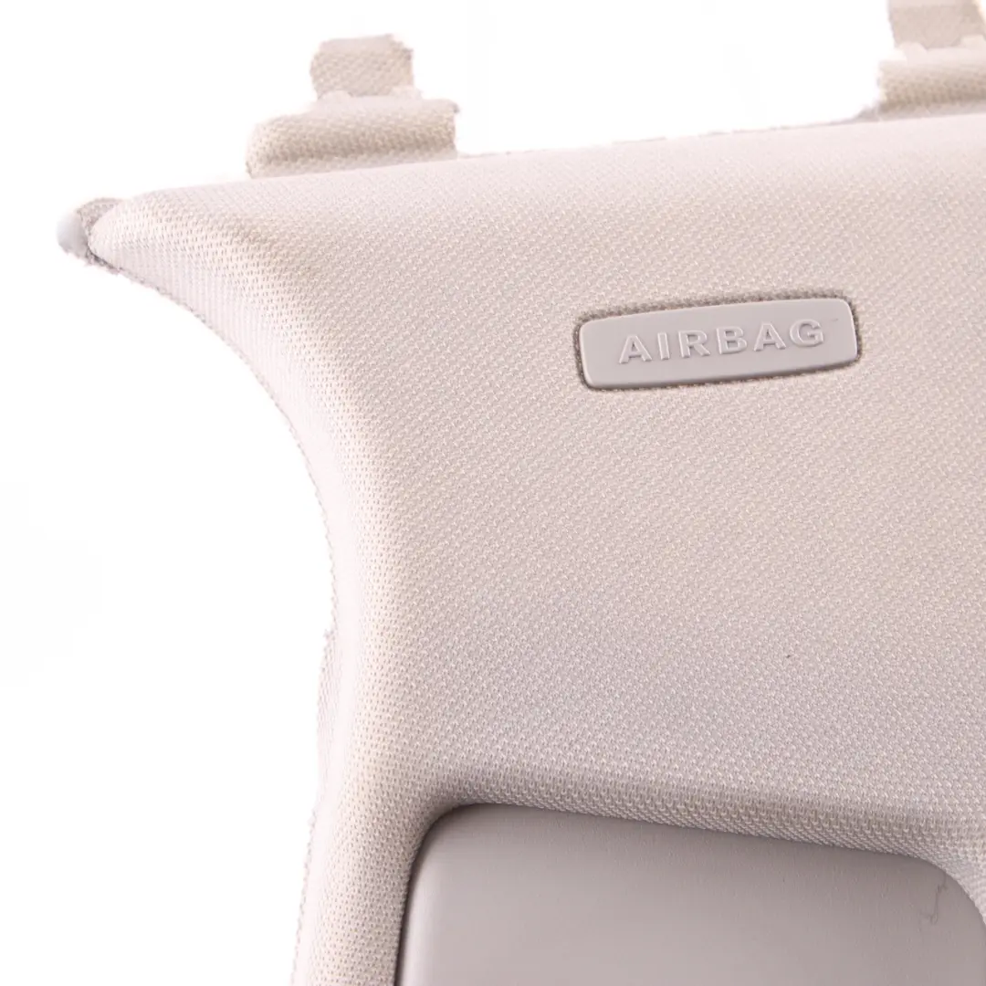 Tapacubos Pilar B Derecha Superior Gris para Mercedes W204 con número de pieza A2046900225 Mercedes W204 Tapacubos Pilar B Derecha Superior Gris - SKU A2046900225 - Número de pieza A2046900225