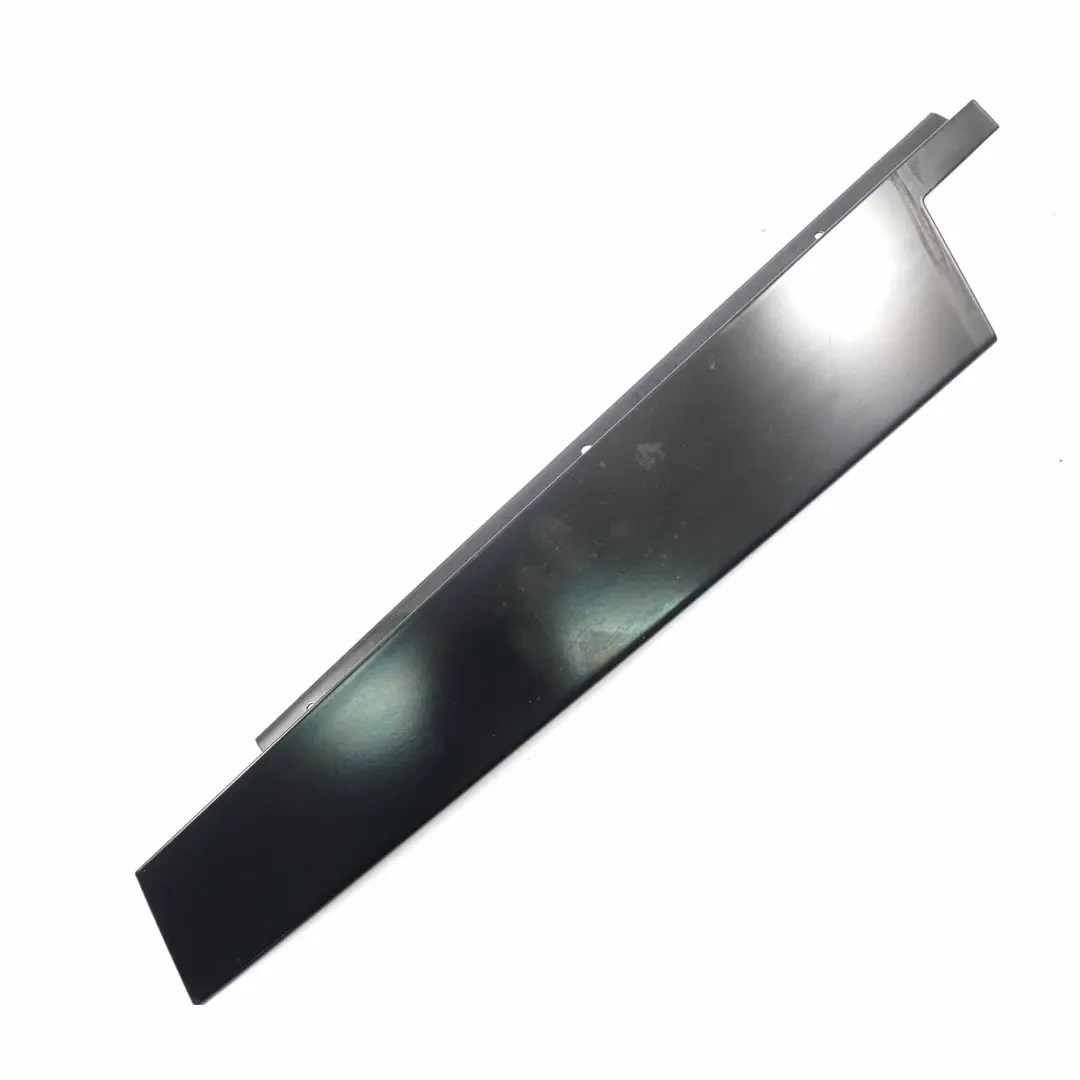 Droite Pilier Porte Panneau D'habillage Noir pour Mercedes W204 Avant à propos du numéro de pièce A2046900287 Mercedes W204 Avant Droite Pilier Porte Panneau D'habillage Noir - SKU A2046900287 - Numéro de pièce A2046900287