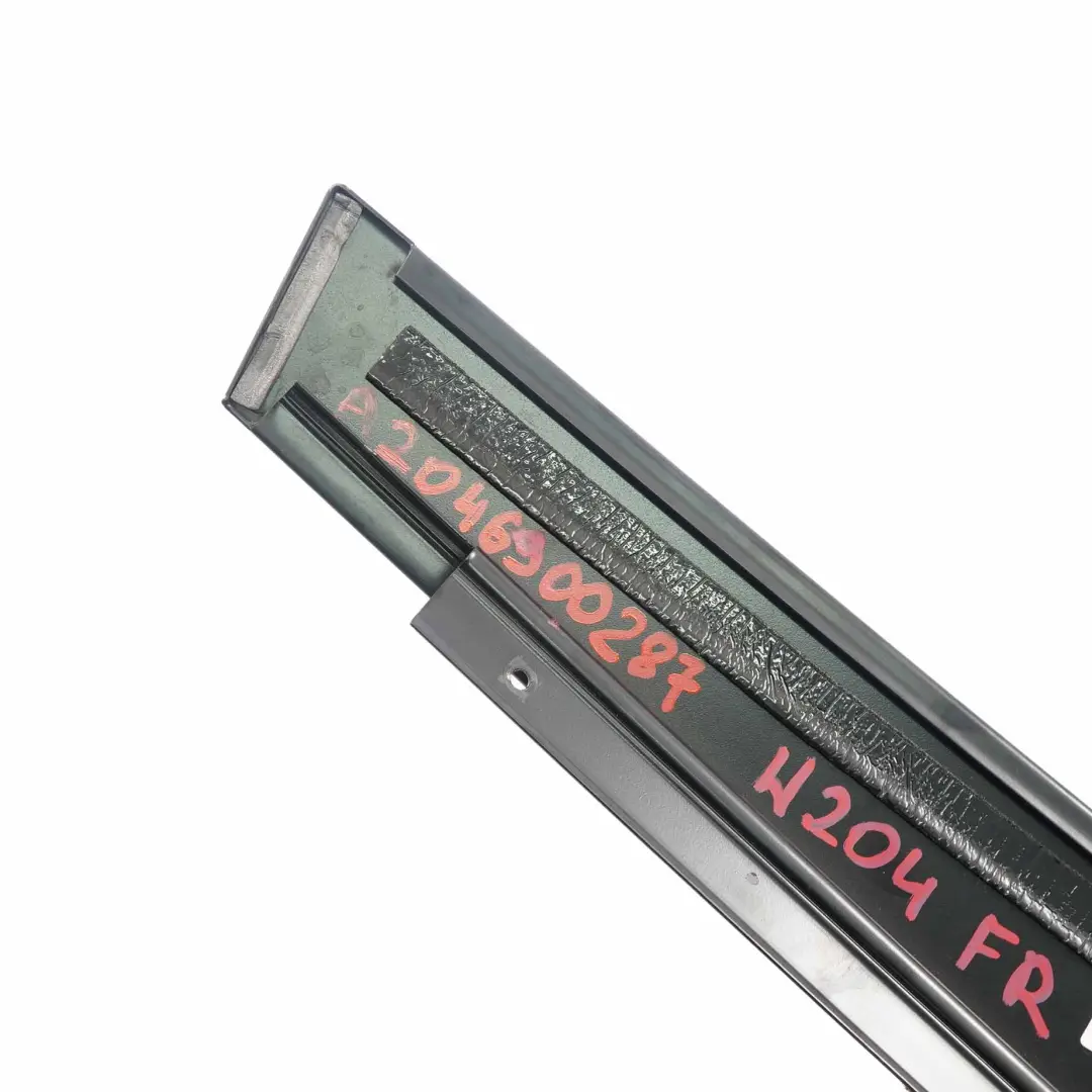 Mercedes W204 Vorne Rechts Zierleiste B-Säule Abdeckung Schwarz - SKU A2046900287 - Teilenummer A2046900287