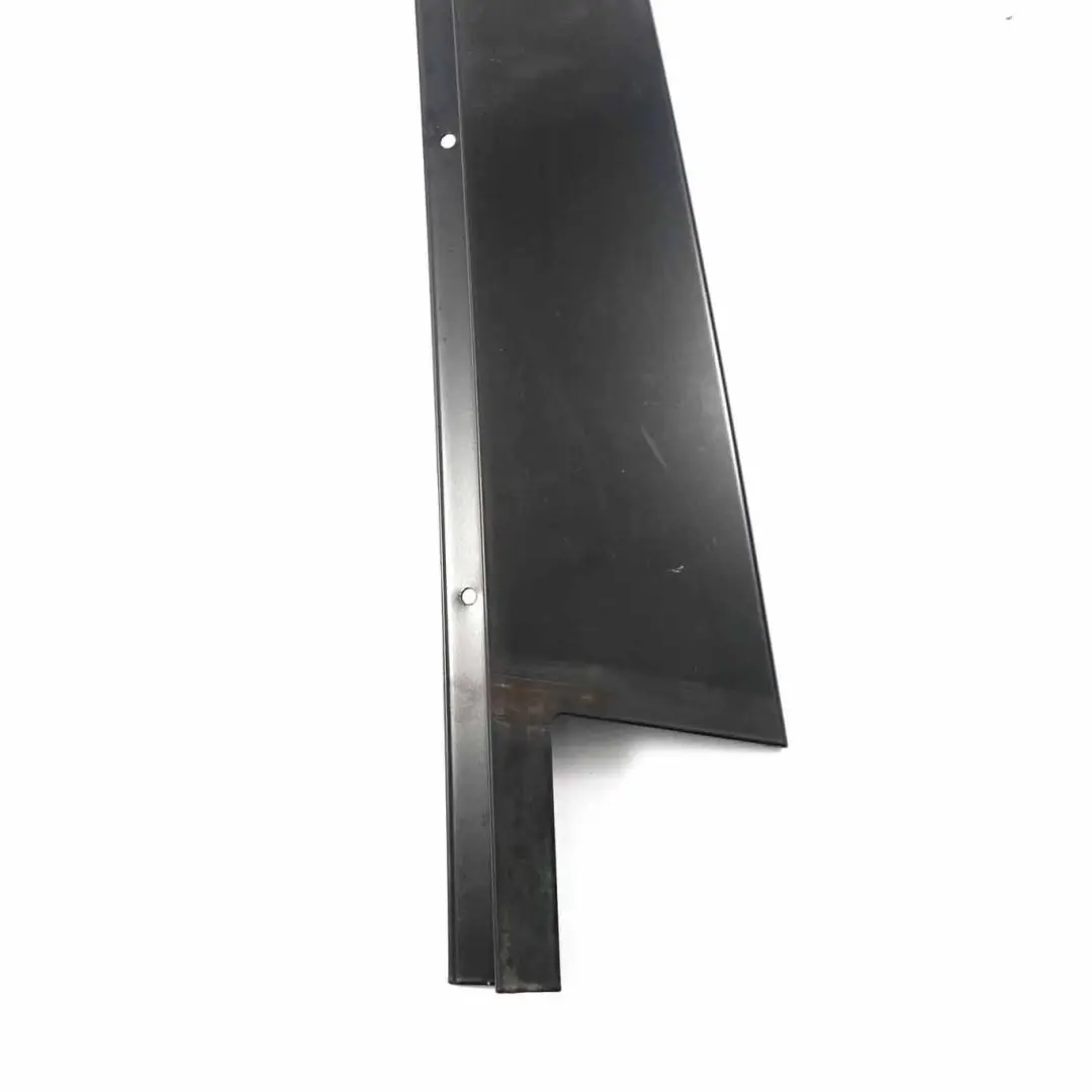 Mercedes W204 Panel embellecedor trasero derecho Negro Columna puerta - SKU A2046900487 - Número de pieza A2046900487