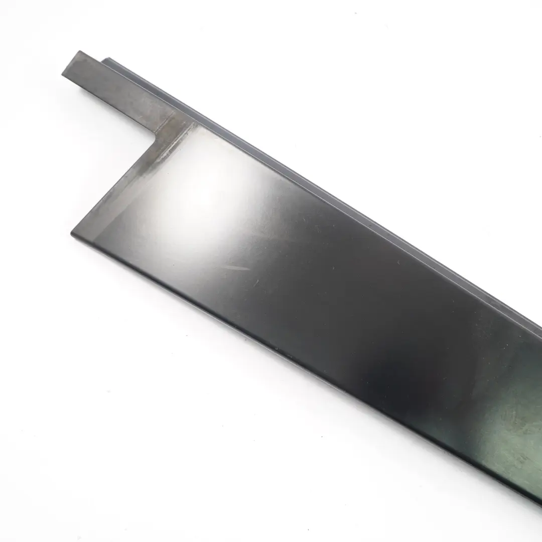 Arriere Droite Pilier Porte Panneau D'habillage Noir pour Mercedes W204 à propos du numéro de pièce A2046900487 Mercedes W204 Arriere Droite Pilier Porte Panneau D'habillage Noir - SKU A2046900487 - Numéro de pièce A2046900487