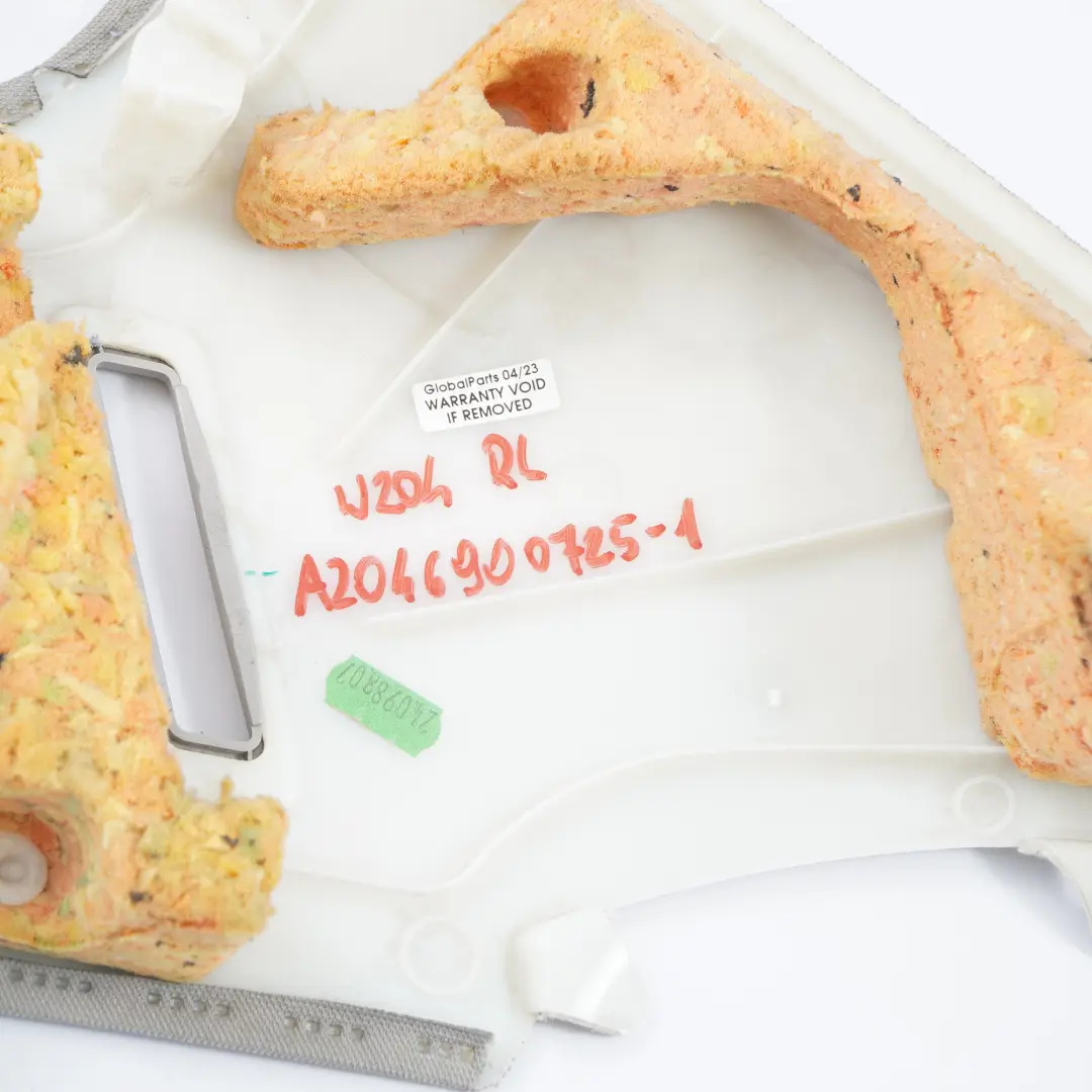 Colonne C Couvercle Panneau Garniture Coffre Arrière Gauche Gris pour Mercedes W204 à propos du numéro de pièce A2046900725 Mercedes W204 Colonne C Couvercle Panneau Garniture Coffre Arrière Gauche Gris - SKU A2046900725-1 - Numéro de pièce A2046900725