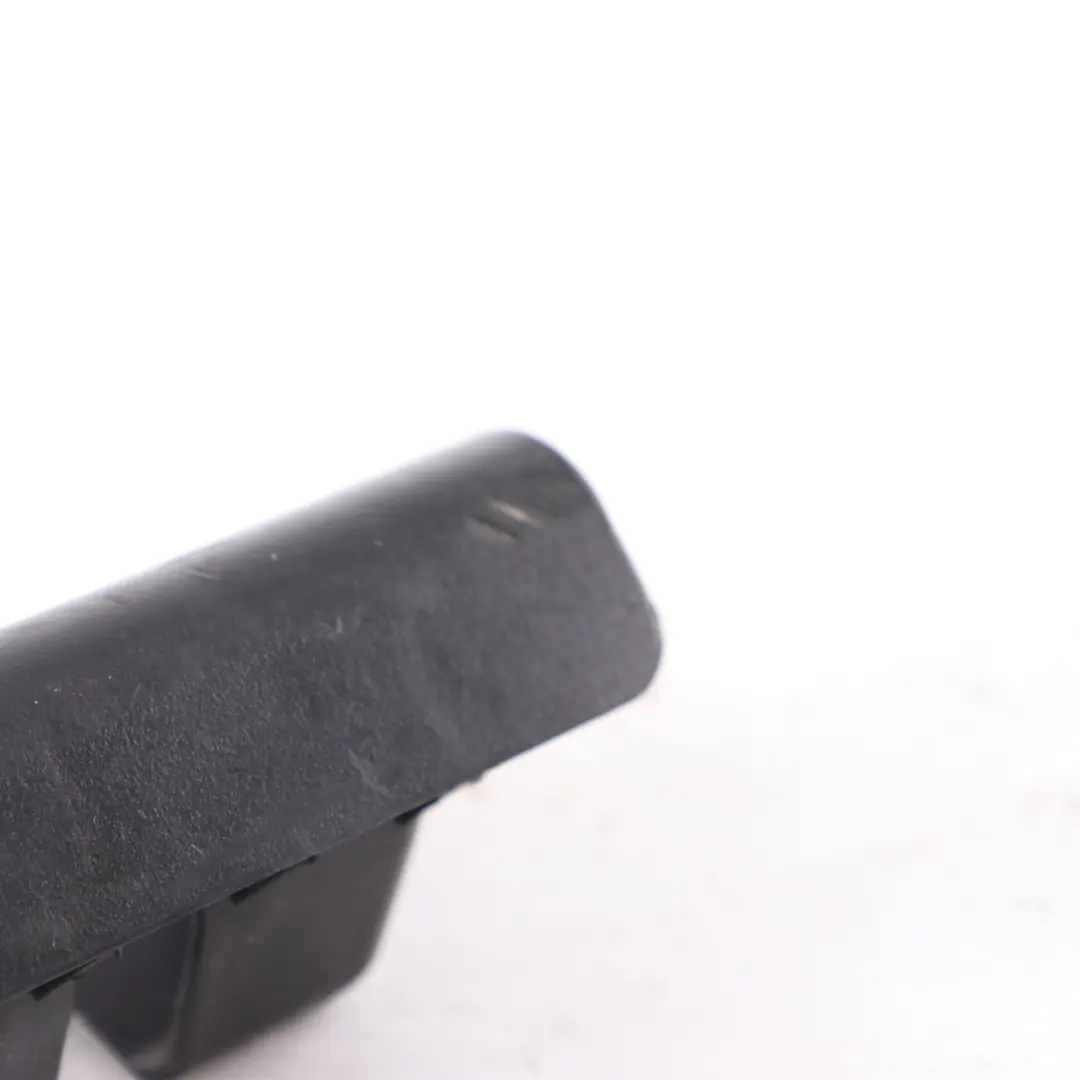 Mercedes-Benz W203 Couverture de Seuil Chargement Revetement Coffre pour à propos du numéro de pièce A2046900825 Mercedes-Benz W203 Couverture de Seuil Chargement Revetement Coffre - SKU A2046900825-1 - Numéro de pièce A2046900825