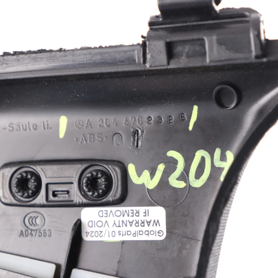  Copripilastro Mercedes W204 Sinistra Colonna Rivestimento Nero A2046903726 - SKU A2046902326 - Numero di parte A2046902326