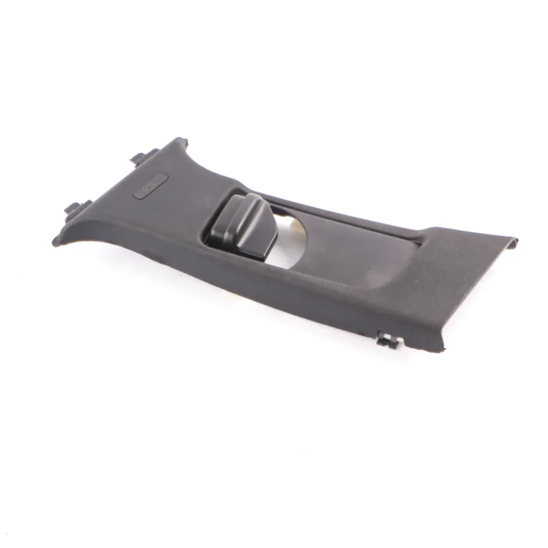 Osłona Obudowa Słupka Lewa do Mercedes W204 o numerze A2046902326 Mercedes W204 Osłona Obudowa Słupka Lewa - SKU A2046902326 - Numer Części A2046902326