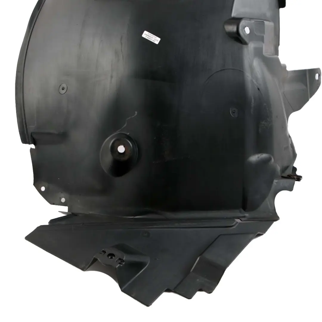  Mercedes-Benz W204 Couvercle passage roue avan gauch Section arrière - SKU A2046902730 - Numéro de pièce A2046902730