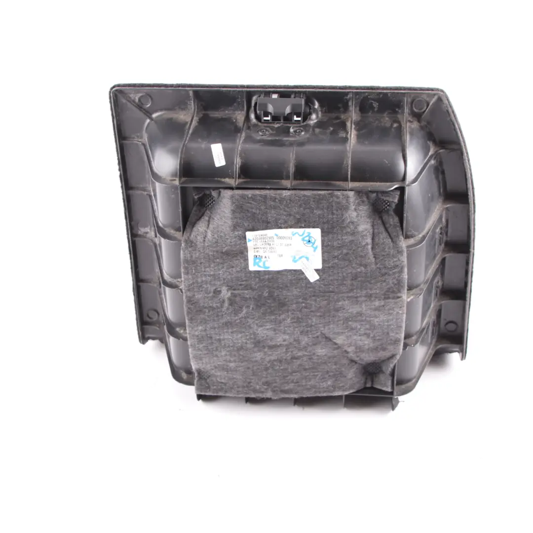 Heckklappen Seiten Verkleidung Links Schwarz für Mercedes S204 mit Teilenummer A2046902925 Mercedes S204 Heckklappen Seiten Verkleidung Links Schwarz - SKU A2046902925 - Teilenummer A2046902925