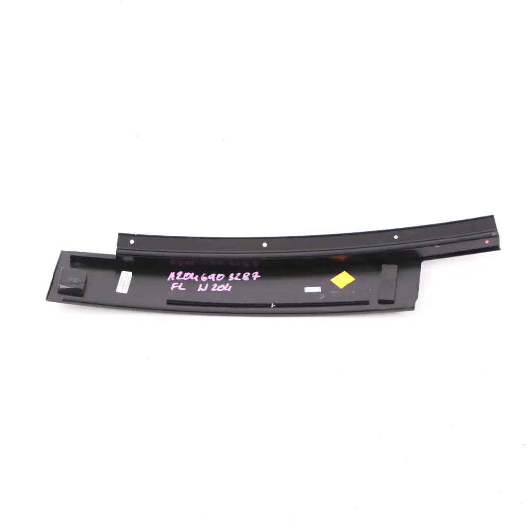 Mercedes W204 Garniture de Porte B-Pillar Avant Gauche - SKU A2046903287 - Numéro de pièce A2046903287