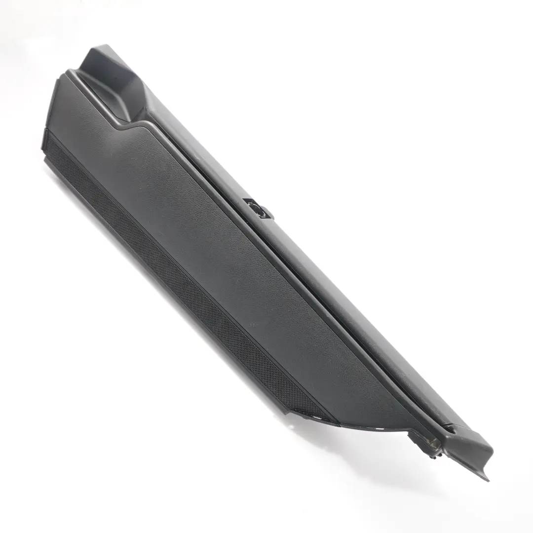 Coffre arrière gauche Garniture rail noir pour Mercedes W204 Estate à propos du numéro de pièce A2046903325 Mercedes W204 Estate Coffre arrière gauche Garniture rail noir - SKU A2046903325 - Numéro de pièce A2046903325