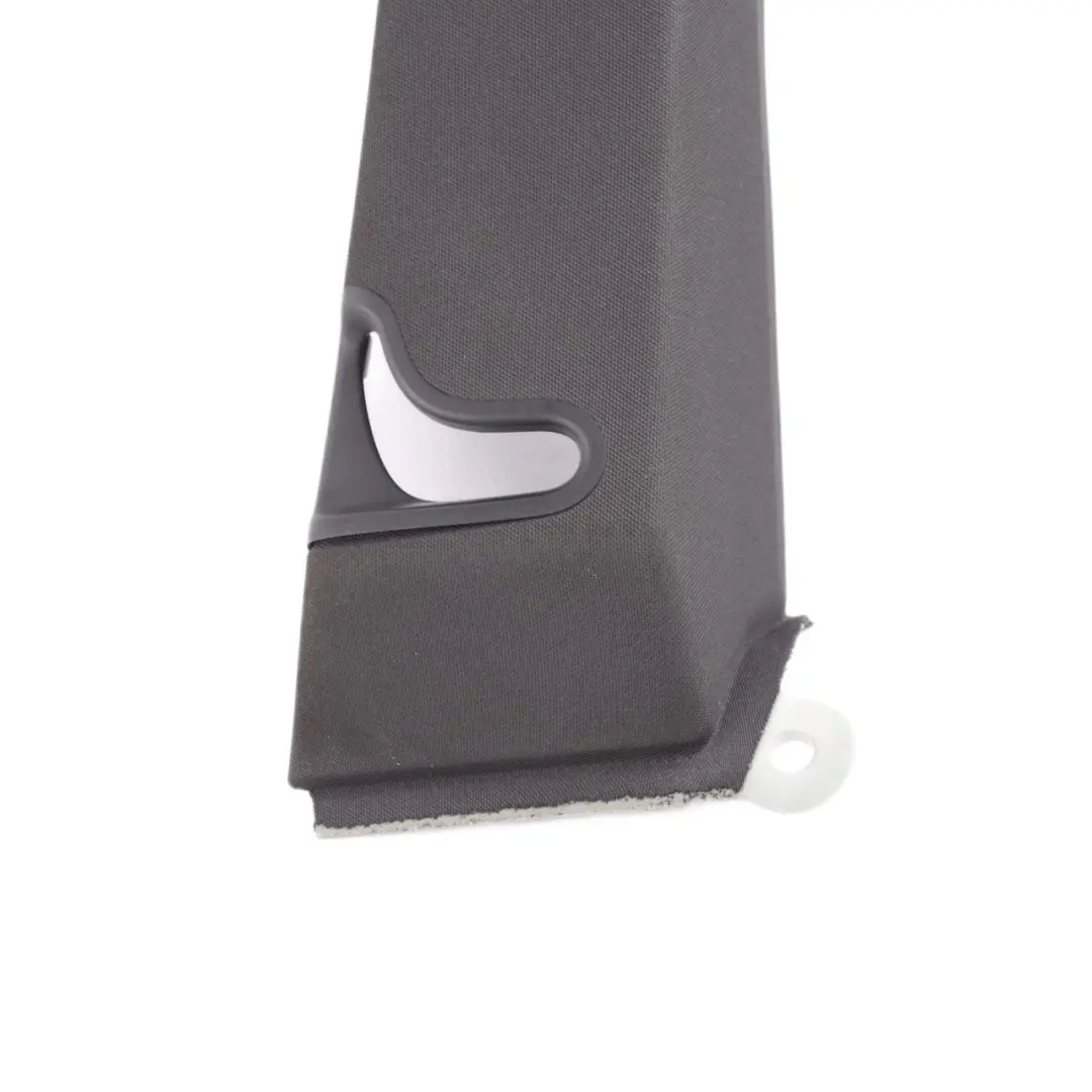 Embellecedor Interior Columna B Negro Lado Derecho para Mercedes W204 con número de pieza A2046904026 Mercedes W204 Embellecedor Interior Columna B Negro Lado Derecho - SKU A2046904026 - Número de pieza A2046904026