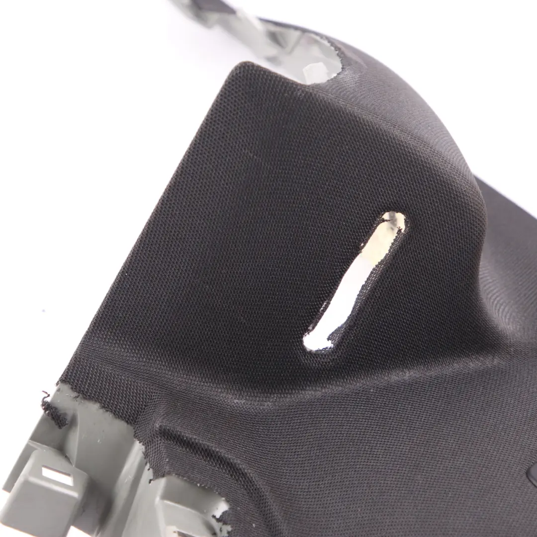  Habillage intérieur Mercedes W204 gauche Garniture arrière C Noir - SKU A2046904126 - Numéro de pièce A2046904126