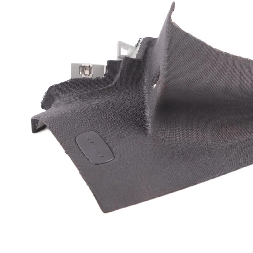 Osłona Słupka Lewy Tył Czarna do Mercedes W204 o numerze A2046904126 Mercedes W204 Osłona Słupka Lewy Tył Czarna - SKU A2046904126 - Numer Części A2046904126