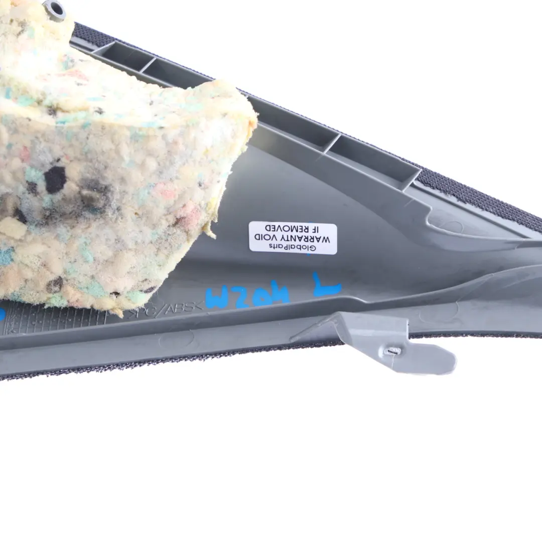 Embellecedor Interior Mercedes W204 Izquierda Pilar C Trasero Negro para con número de pieza A2046904126 Embellecedor Interior Mercedes W204 Izquierda Pilar C Trasero Negro - SKU A2046904126 - Número de pieza A2046904126