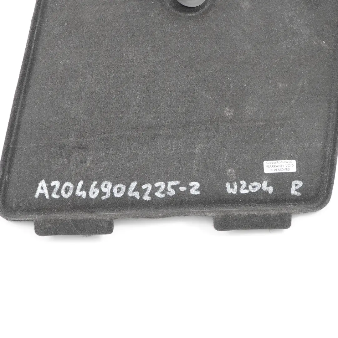 Mercedes W204 Coffre à bagages droit volet latéral - SKU A2046904225-2 - Numéro de pièce A2046904225