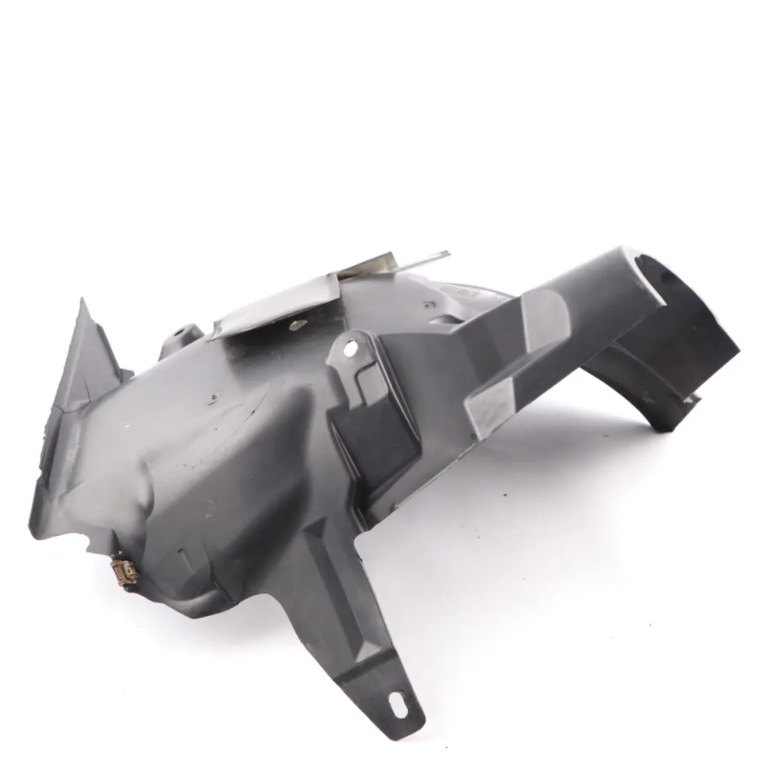 Guardabarros Mercedes W204 Delantero Izquierdo Sección Trasera A2046983930 para con número de pieza A2046904730 Guardabarros Mercedes W204 Delantero Izquierdo Sección Trasera A2046983930 - SKU A2046904730 - Número de pieza A2046904730