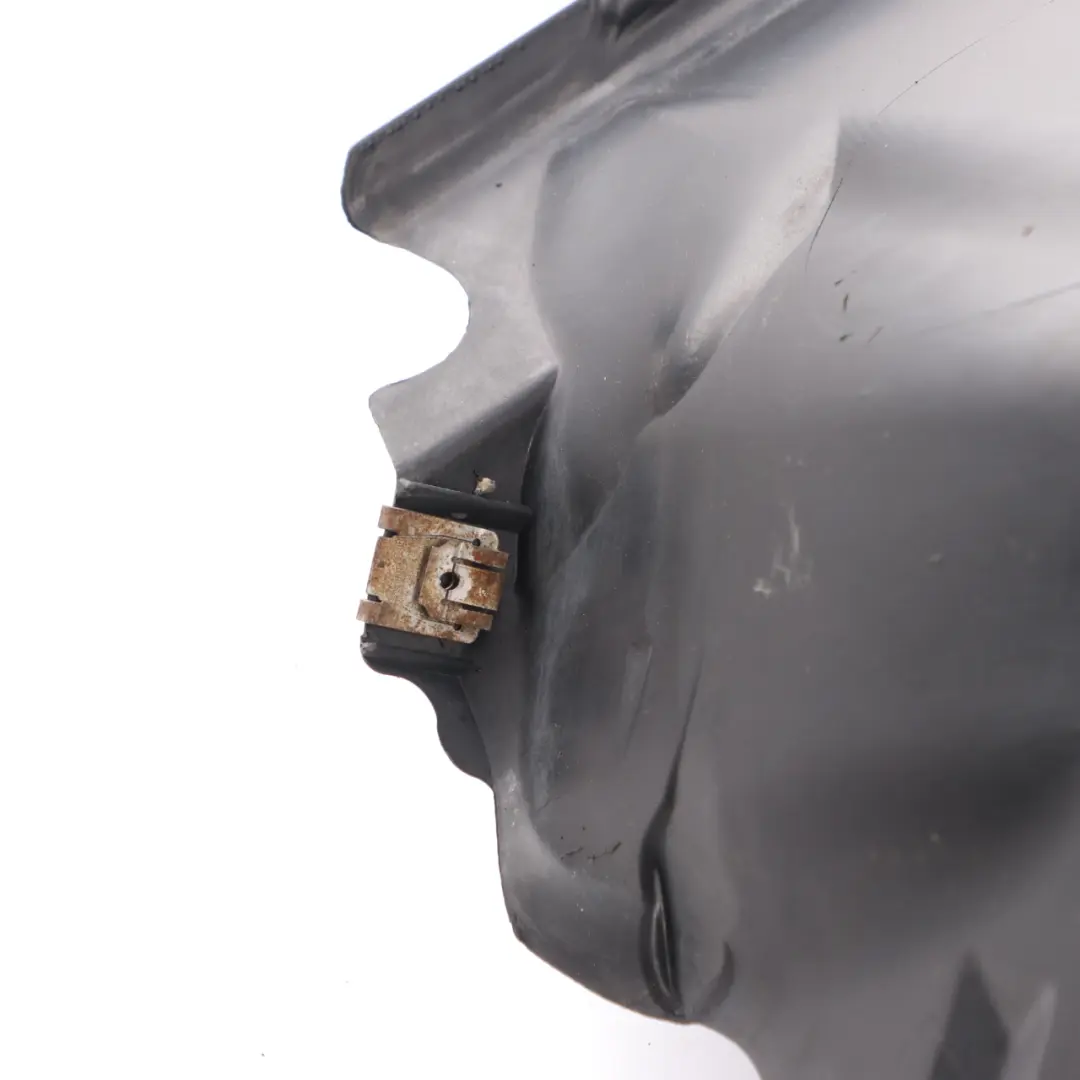 Nadkole Osłona Przód Lewe A2046983930 do Mercedes W204 o numerze A2046904730 Mercedes W204 Nadkole Osłona Przód Lewe A2046983930 - SKU A2046904730 - Numer Części A2046904730