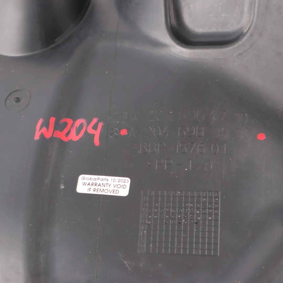 Mercedes W204 Radkasten Vorne Links Schmutzfängerplatte Hinterer Teil A204698393 - SKU A2046904730 - Teilenummer A2046904730