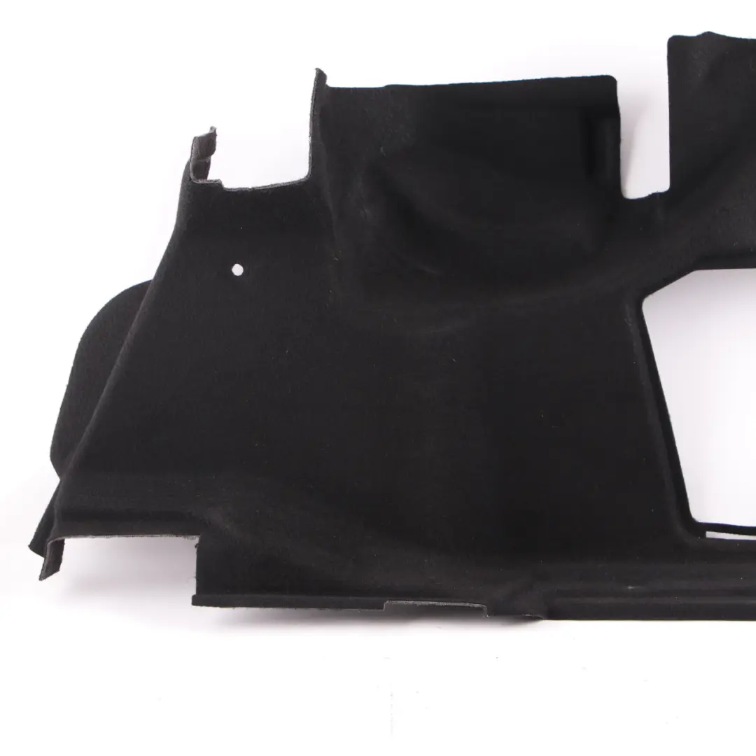 Mercedes W204 Maletero Derecho Embellecedor Lateral - SKU A2046905526 - Número de pieza A2046905526