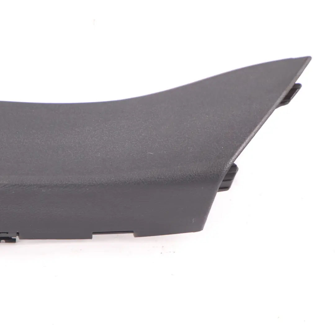 Mercedes W204 Garniture Porte Paroi Latérale Intérieur Inférieur Arrière Gauche - SKU A2046905726 - Numéro de pièce A2046905726