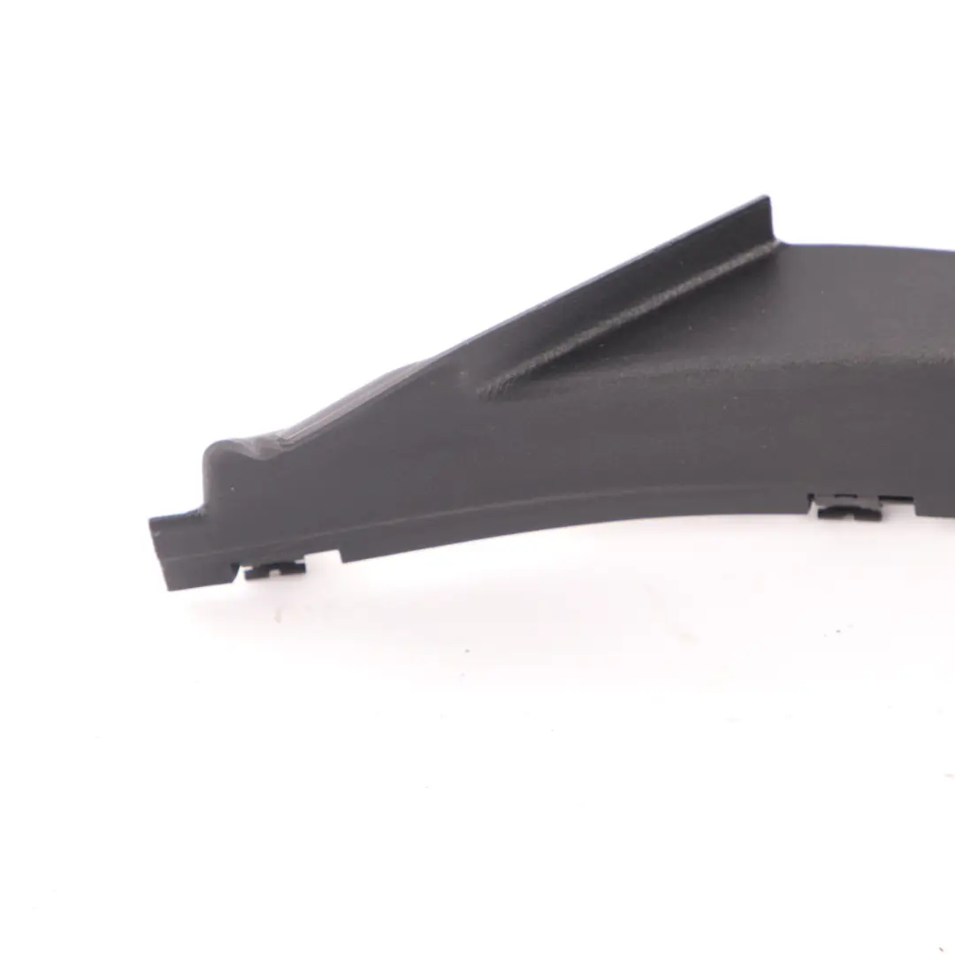Embellecedor Puerta Pared Lateral Panel Inferior Trasero Izquierdo para Mercedes W204 con número de pieza A2046905726 Mercedes W204 Embellecedor Puerta Pared Lateral Panel Inferior Trasero Izquierdo - SKU A2046905726 - Número de pieza A2046905726