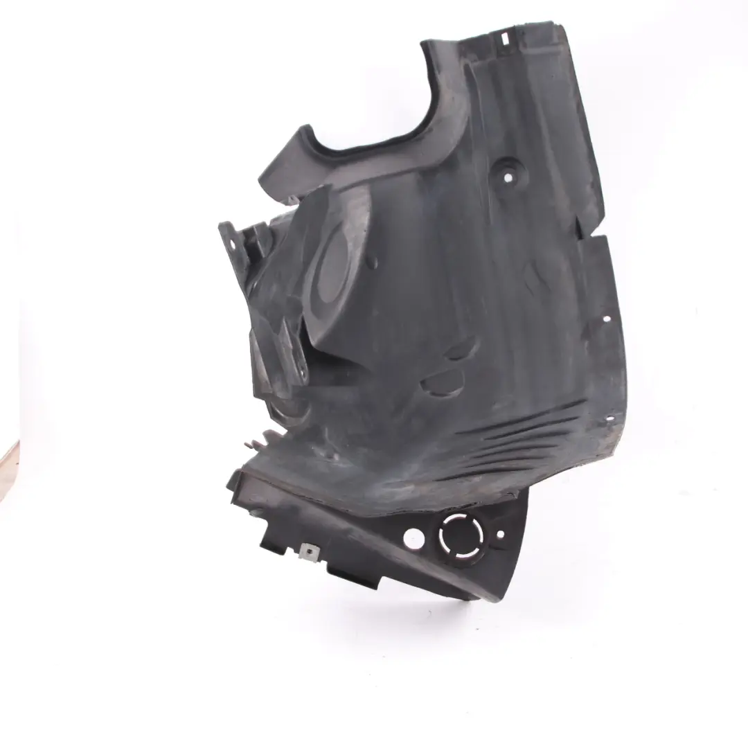 Arch Front Right O/S Wheel Front Section Panel to Mercedes W204 Wheel with Part number A2046905930 Mercedes W204 Wheel Arch Front Right O/S Wheel Front Section Panel - SKU A2046905930 - Part number A2046905930