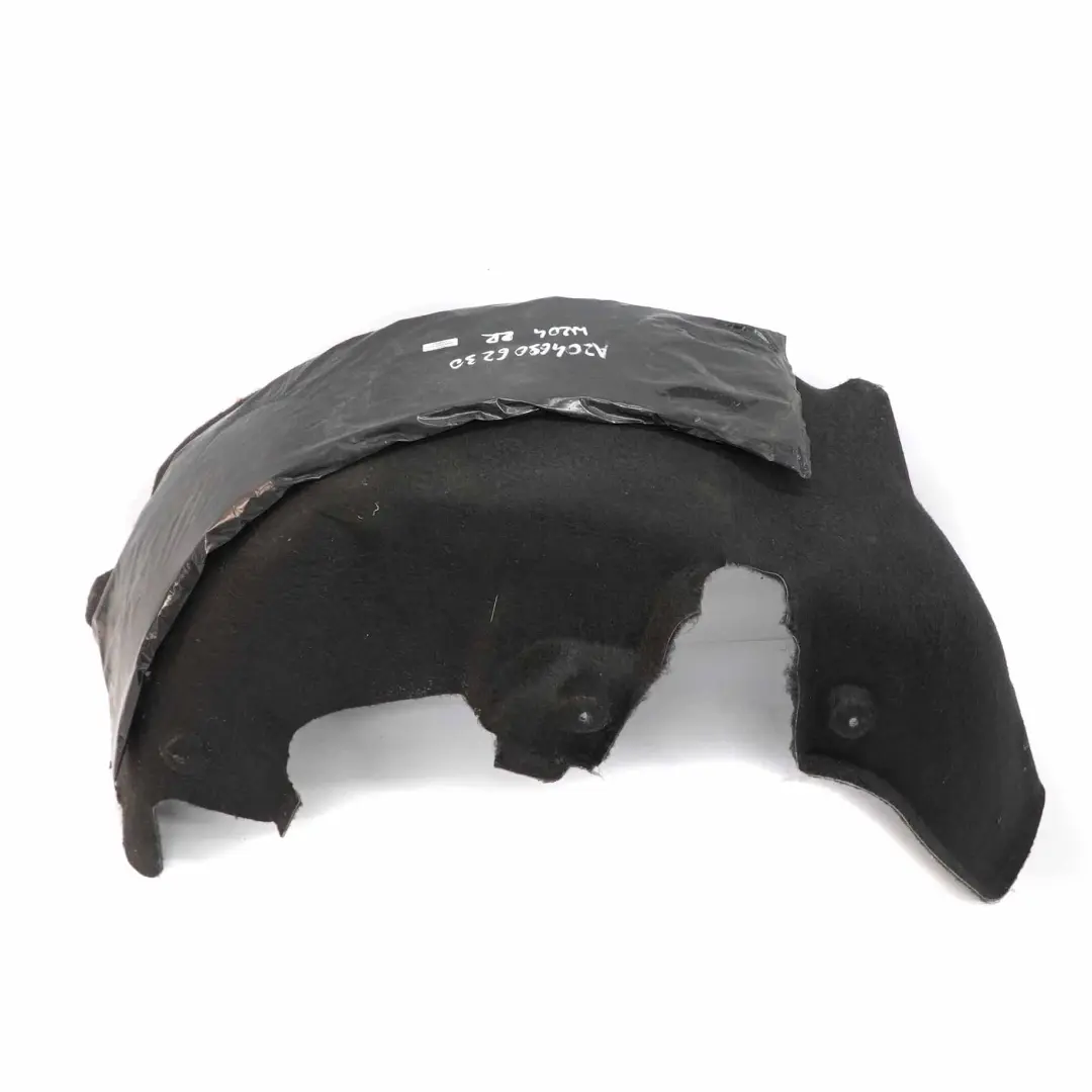 Passage de roue arrière droit pour Mercedes W204 à propos du numéro de pièce A2046906230 Mercedes W204 Passage de roue arrière droit - SKU A2046906230 - Numéro de pièce A2046906230