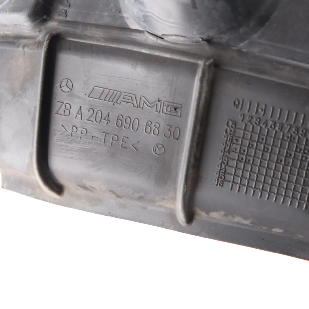 C63 Passage Roue Avant Gauche Section Arrière pour Mercedes W204 AMG à propos du numéro de pièce A2046906830 Mercedes W204 AMG C63 Passage Roue Avant Gauche Section Arrière - SKU A2046906830-1 - Numéro de pièce A2046906830