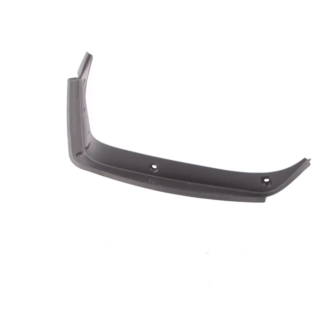  Embellecedor Maletero Mercedes W212 Tapa Panel Trasero Negro A2126930933 - SKU A2046940725 - Número de pieza A2046940725