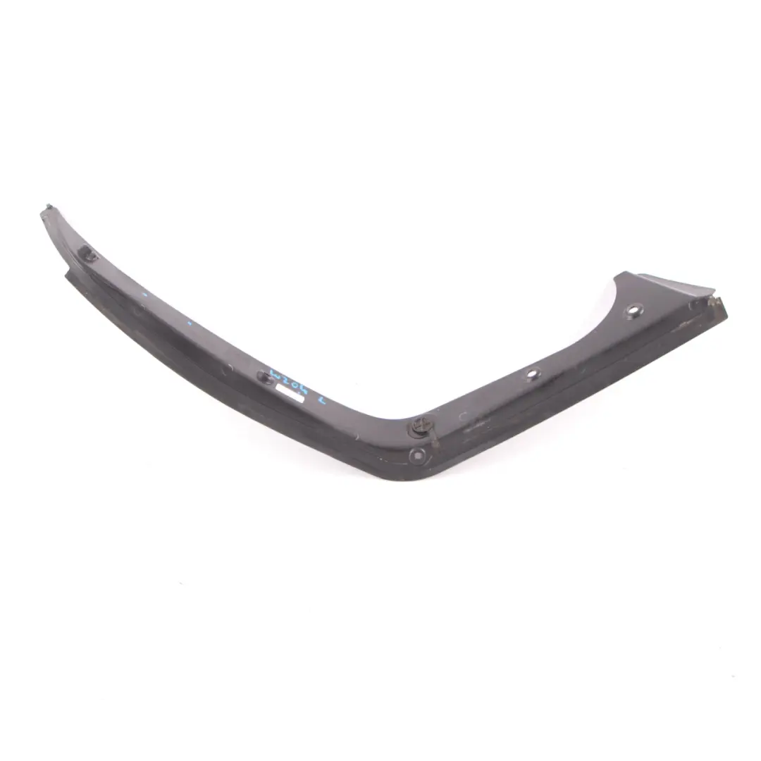  Garniture de Coffre Mercedes W212 Panneau Arriere Gauche Noir A2126930933 - SKU A2046940725 - Numéro de pièce A2046940725