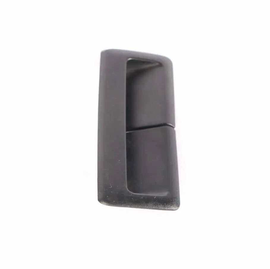 Guia Cinturon Seguridad Parcela Estante Recubrimiento para Mercedes W204 con número de pieza A2046950159 Mercedes W204 Guia Cinturon Seguridad Parcela Estante Recubrimiento - SKU A2046950159 - Número de pieza A2046950159