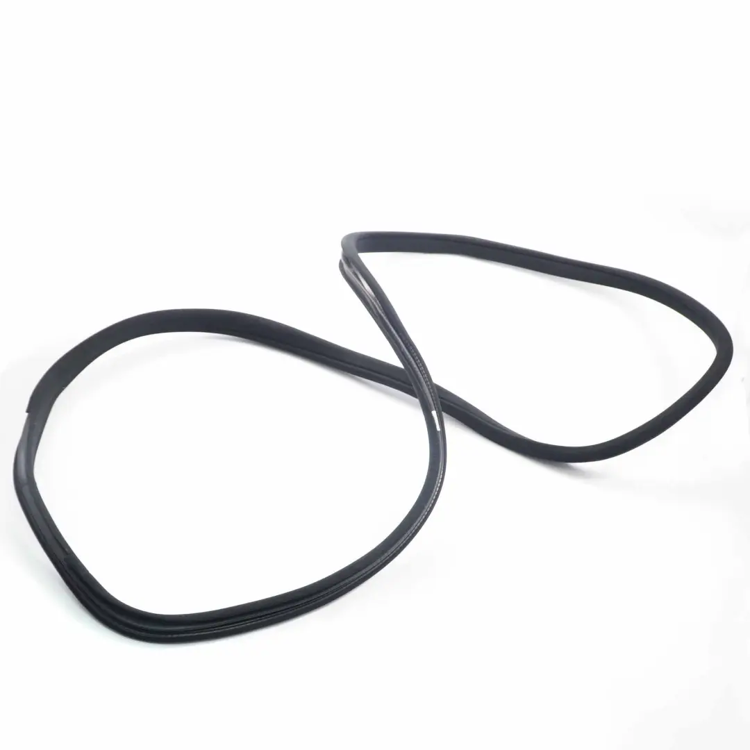 Junta de la Puerta Trasera Izquierda Derecha Burlete para Mercedes S204 con número de pieza A2046970351 Mercedes S204 Junta de la Puerta Trasera Izquierda Derecha Burlete - SKU A2046970351 - Número de pieza A2046970351