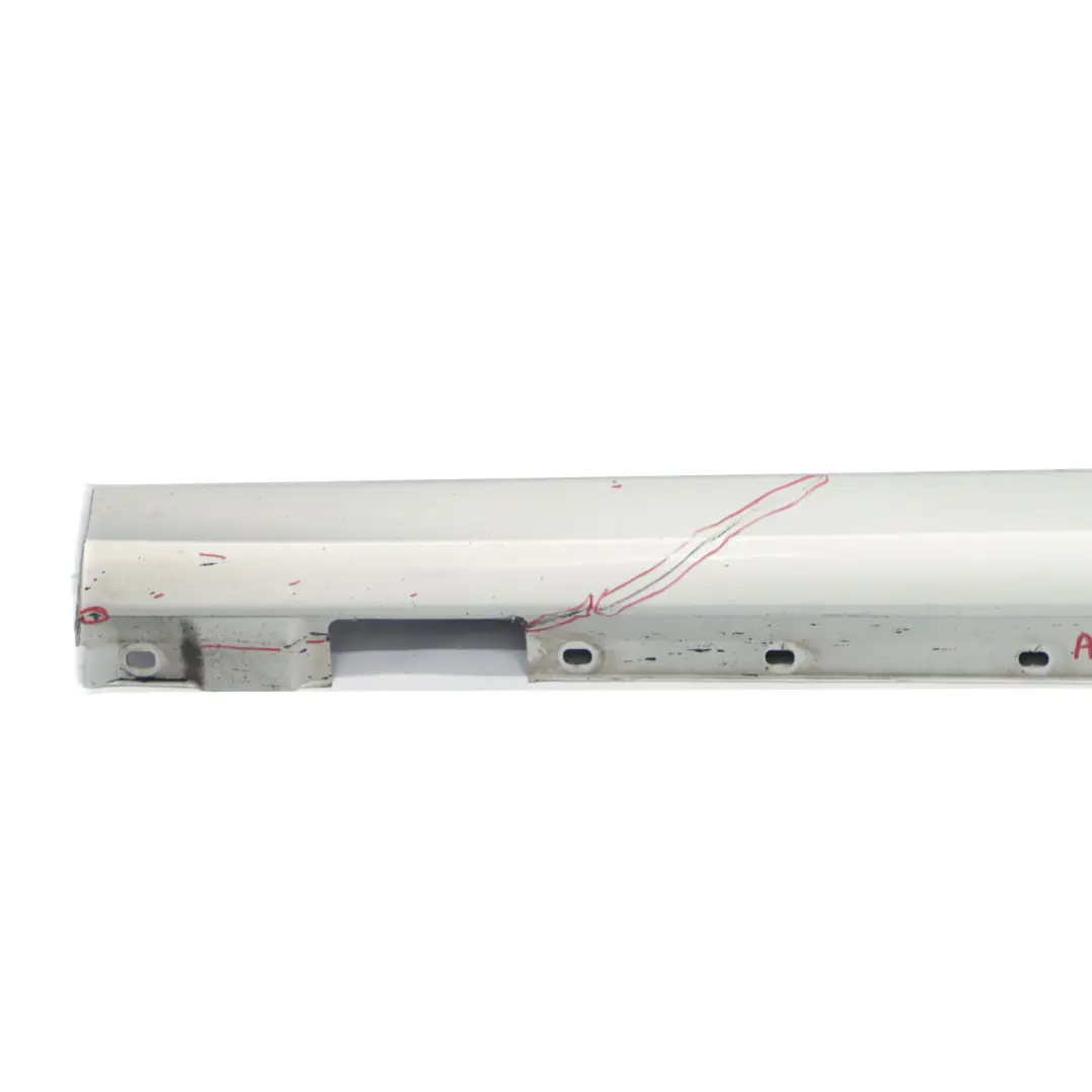 Mercedes W204 Seitenschwellerabdeckung links Iridiumsilber Metallic - 775 - SKU A2046980354-IRS1 - Teilenummer A2046980354