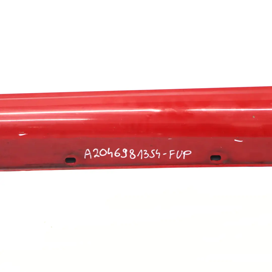 Schwellerleiste Türschwellerverkleidung Links Feuer Opal Rot - 590 für Mercedes W204 mit Teilenummer A2046981354 Mercedes W204 Schwellerleiste Türschwellerverkleidung Links Feuer Opal Rot - 590 - SKU A2046981354-FUP - Teilenummer A2046981354