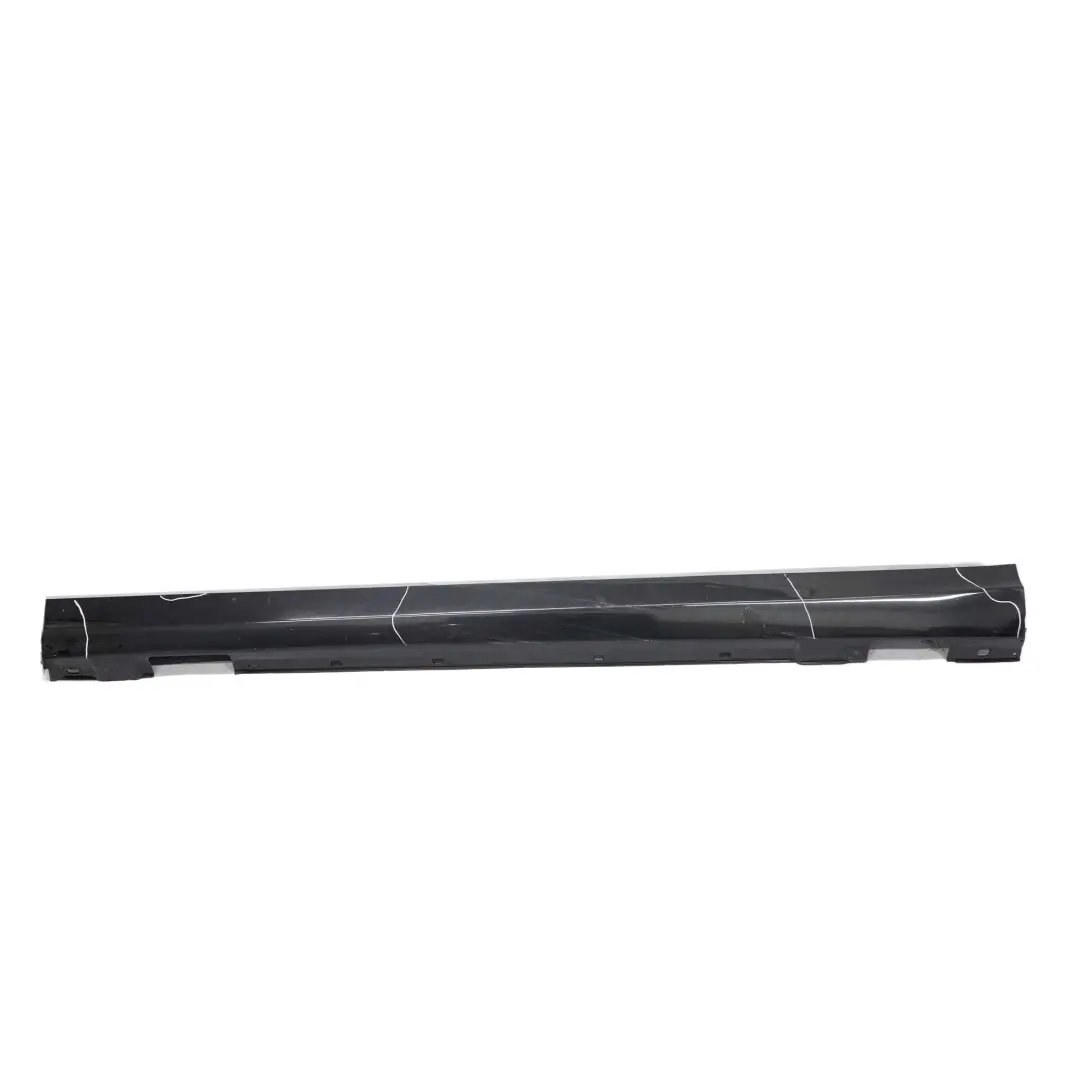 Mercedes W204 Listwa Próg Lewy Obsidian Black 197 - SKU A2046981354-OB1 - Numer Części A2046981354