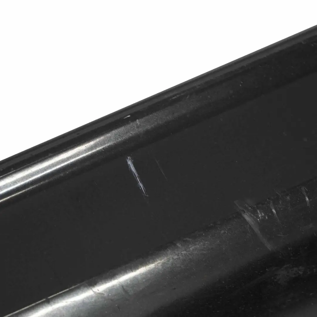 Mercedes W204 Minigonna Laterale Pannello Battitacco Sinistro Nero Ossidiana-197 - SKU A2046981354-OB2 - Numero di parte A2046981354
