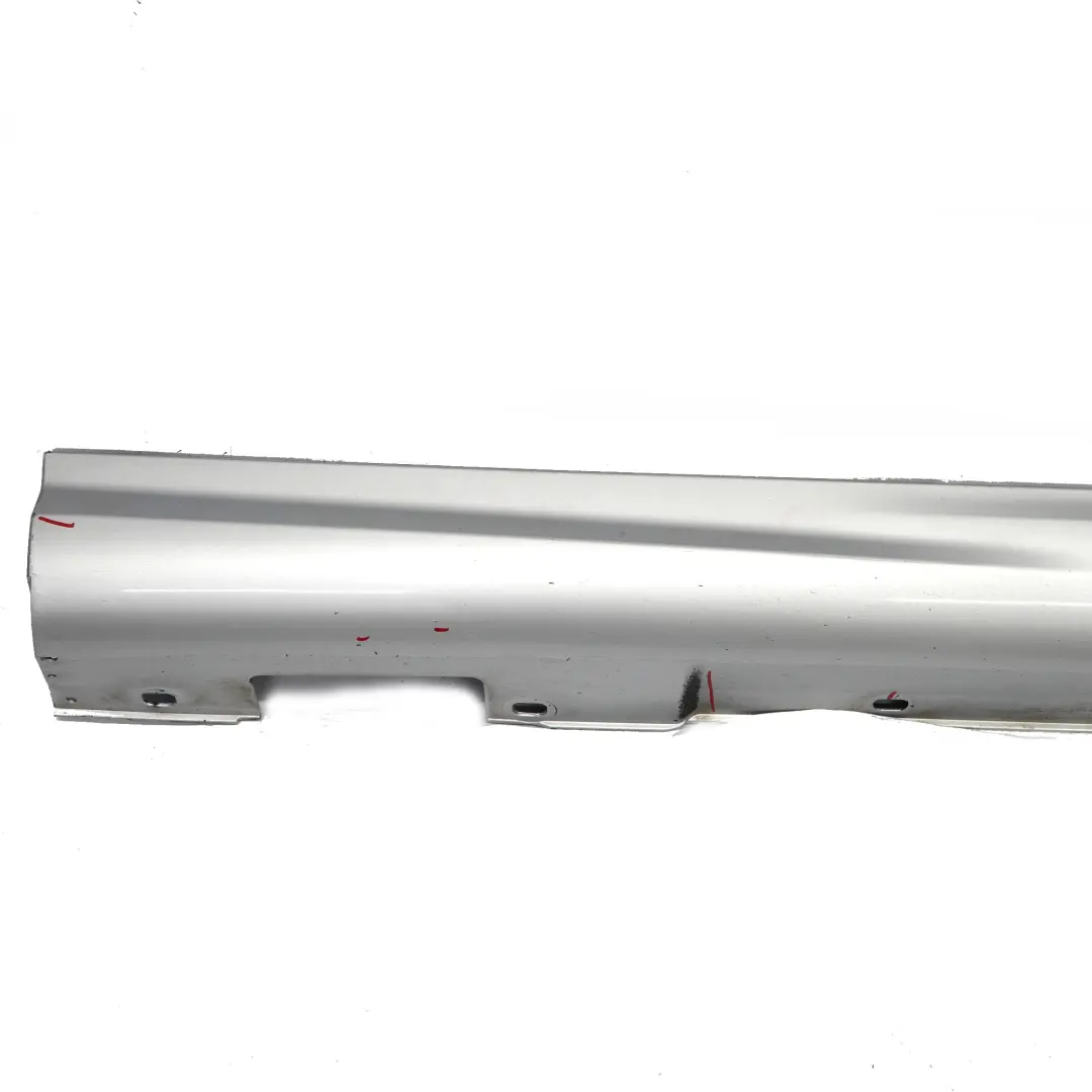 Coperchio Soglia Porta Gonna Laterale Destra Iridium Silver - 775 Mercedes W204 - SKU A2046981454-IRS1 - Numero di parte A2046981454