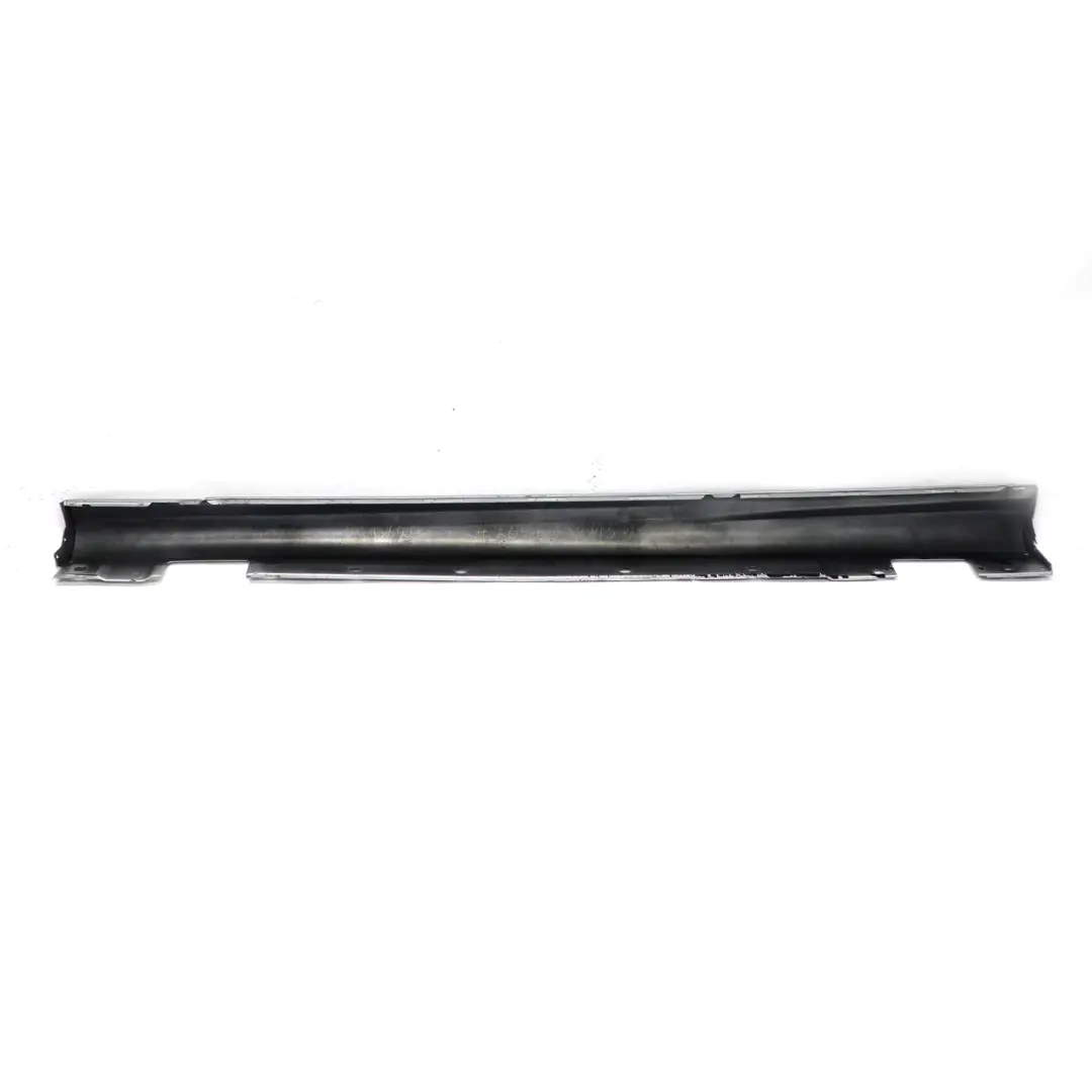 Coperchio Soglia Porta Gonna Laterale Destra Iridium Silver - 775 Mercedes W204 - SKU A2046981454-IRS1 - Numero di parte A2046981454