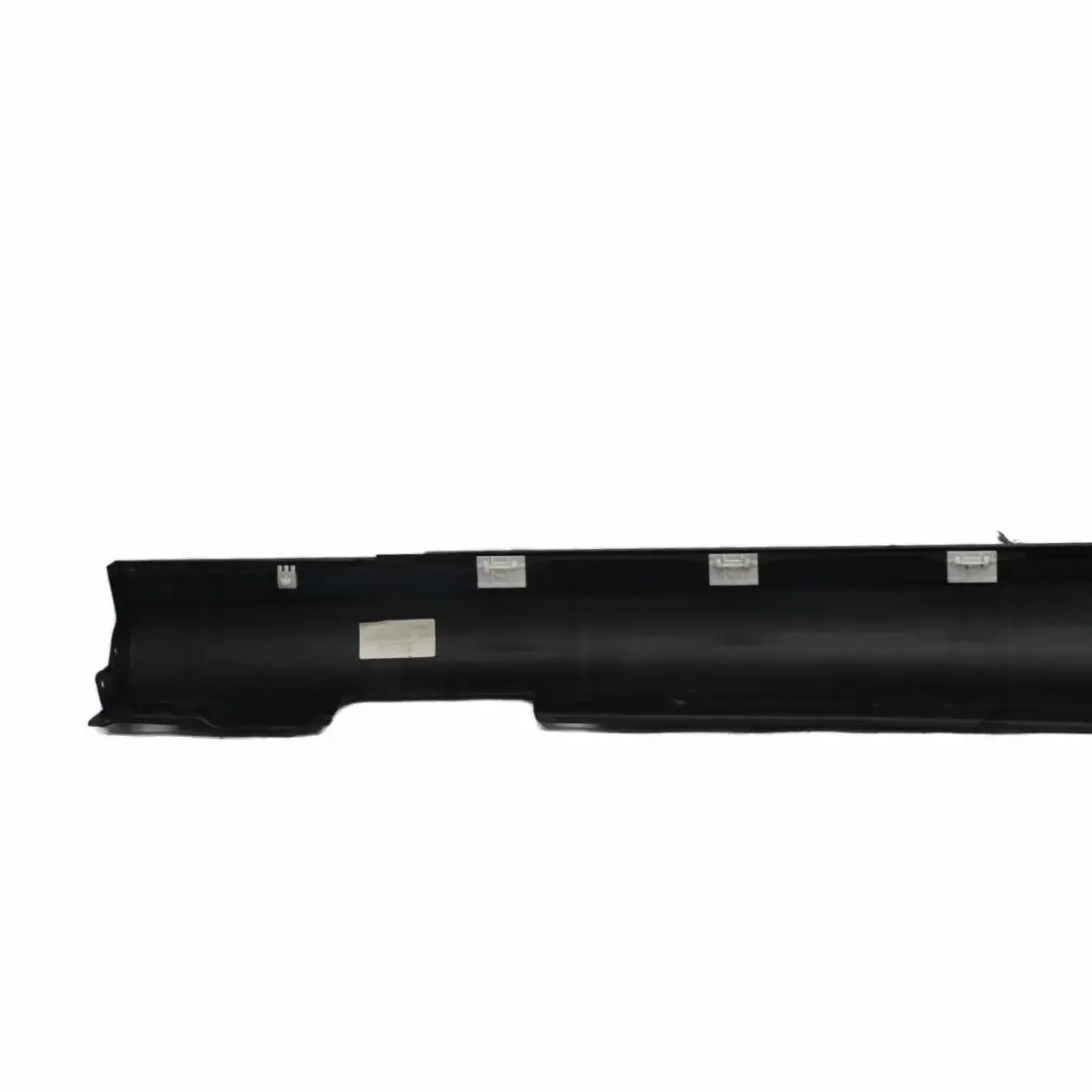 Mercedes C204 AMG laterale Coperchio soglia porta destra Obsidian Black 197 - SKU A2046982654-OB1 - Numero di parte A2046982654